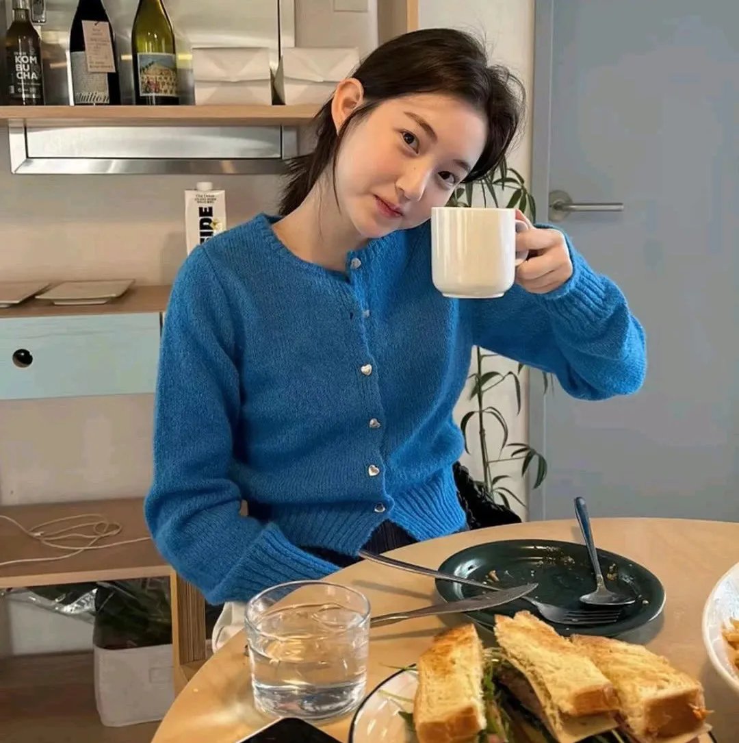 艳谍玛泰哈莉